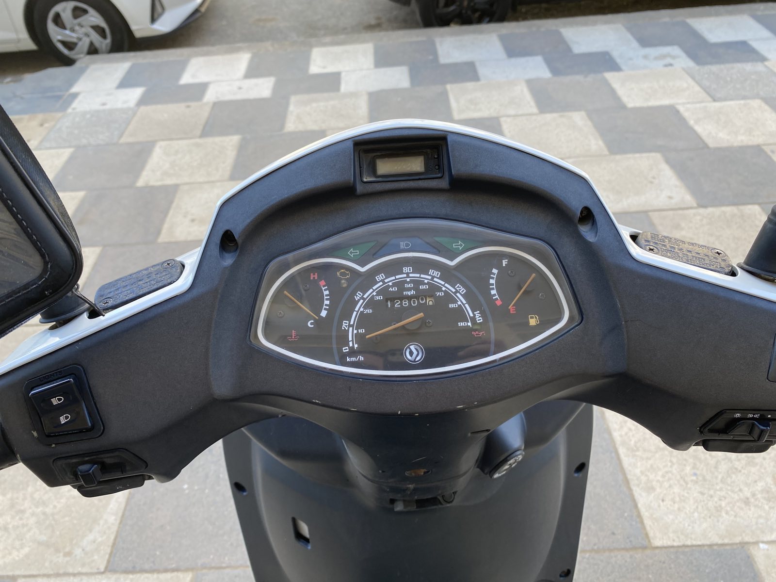 SYM HD200i 2010 - 7